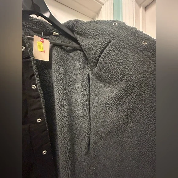 NWT Denim Sherpa Jacket - Picture 3 of 6